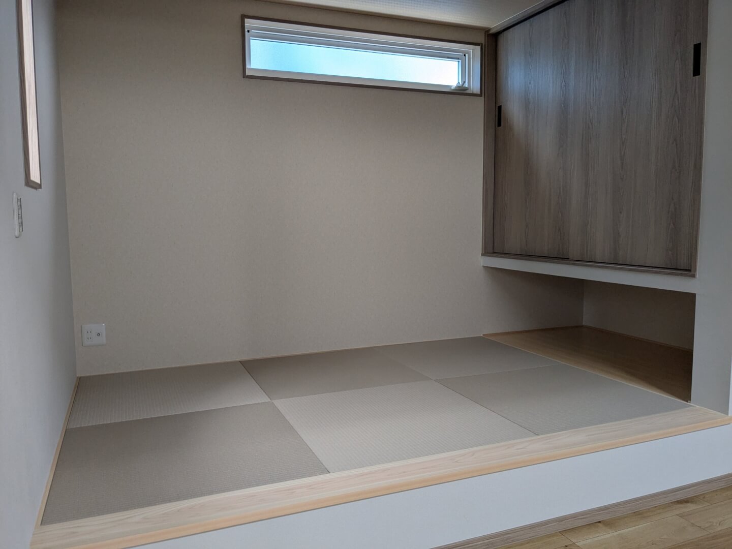 斑鳩町 新築 半畳ヘリナシ新畳