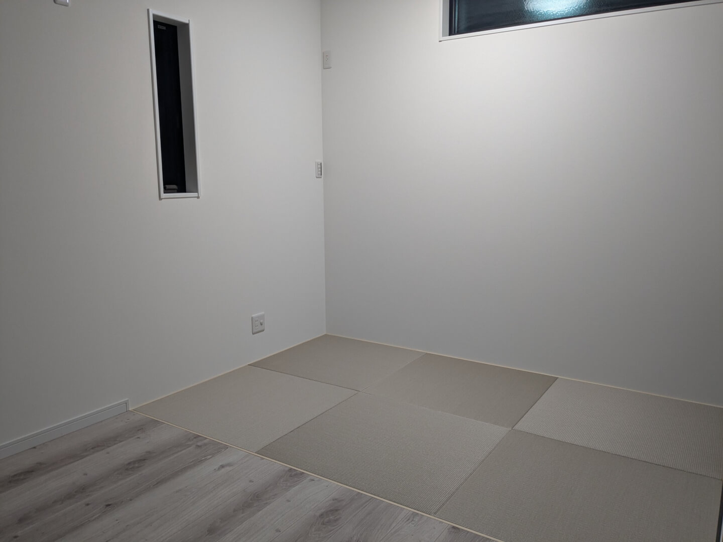 葛城市　新築　半畳ヘリナシ新畳