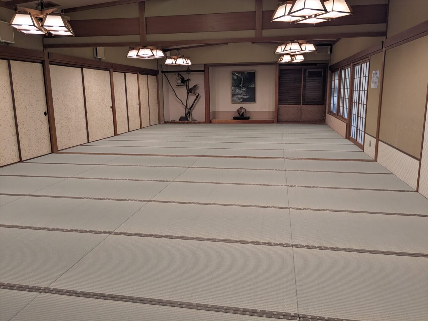 三重県名張市の旅館様&nbsp;中国産イ草畳表替え(中級品)